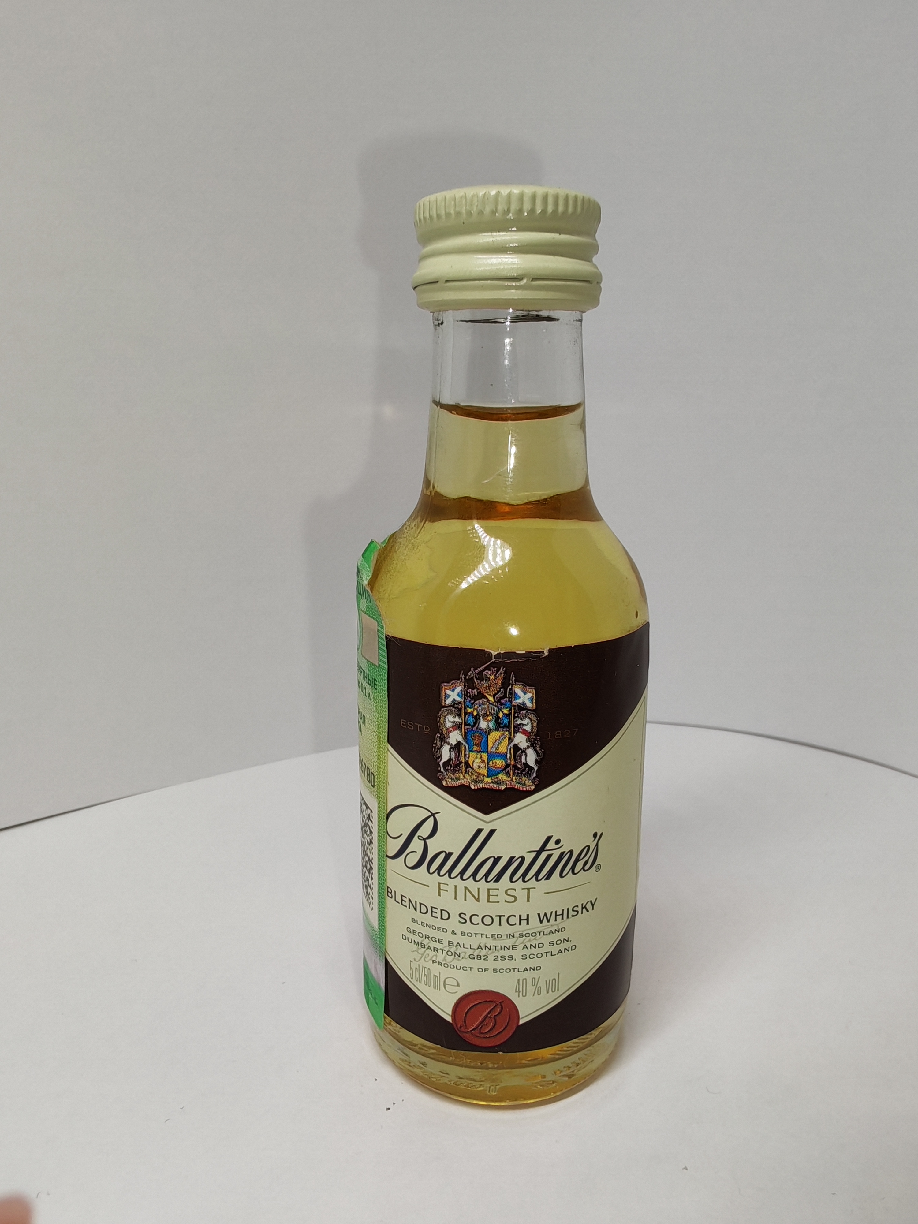 Ballantine's Finest Blended Scotch Whisky