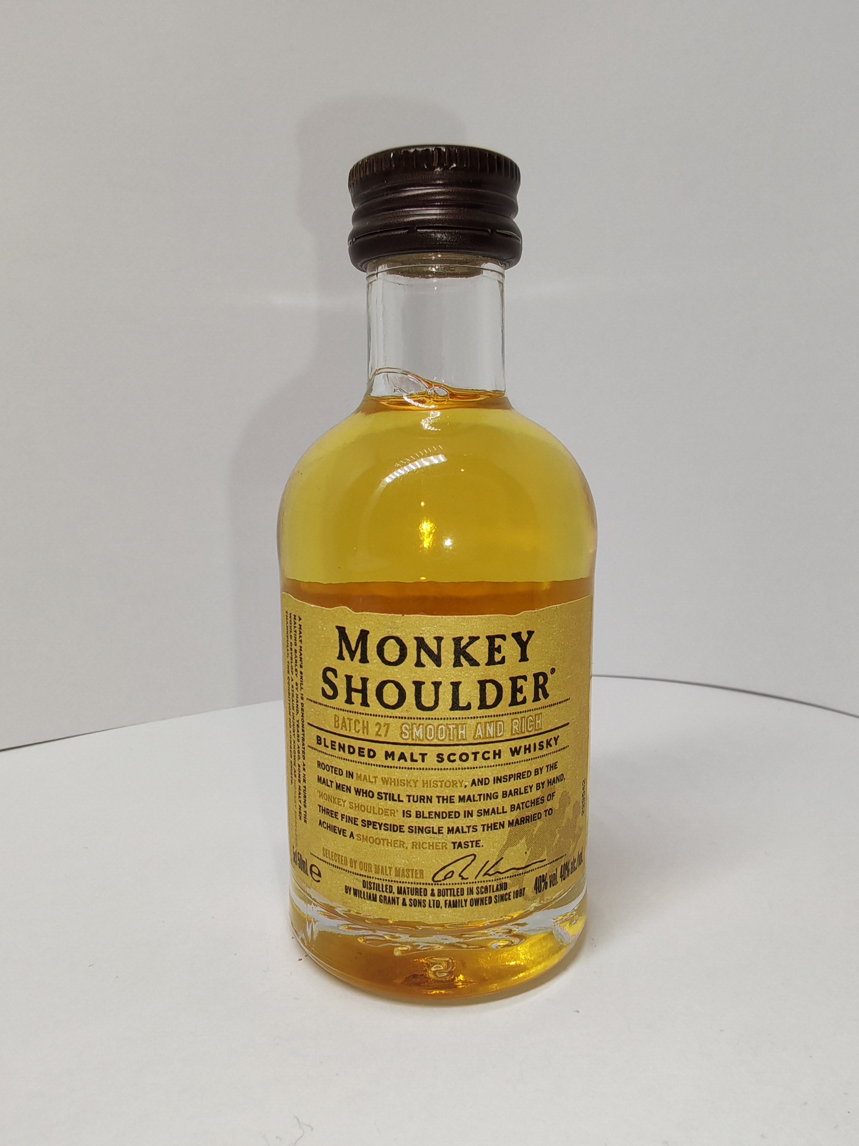 Monkey Shoulder Batch 27 Smooth and Rich Blended Malt Scotch Whisky